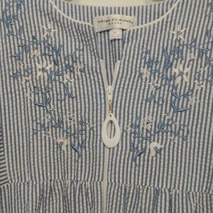 Miss Elaine Seersucker Blue and White Striped Full Zip Robe With Pockets